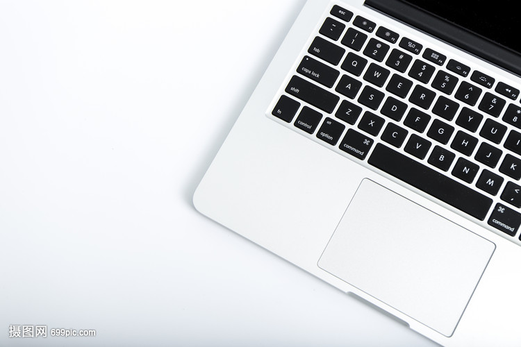 创意笔记本电脑桌面摆拍