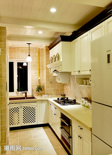 现代简约欧式风格家庭生活小摆件和小装饰厨房