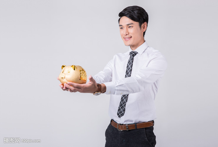 金猪存钱罐理财产品推销人员