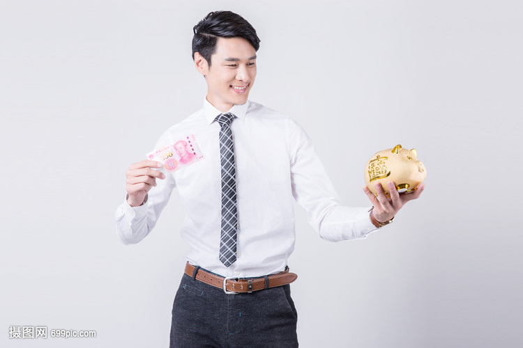 金猪存钱罐理财产品推销人员