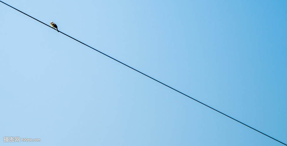 自然与天空-蓝色是一种暖色调