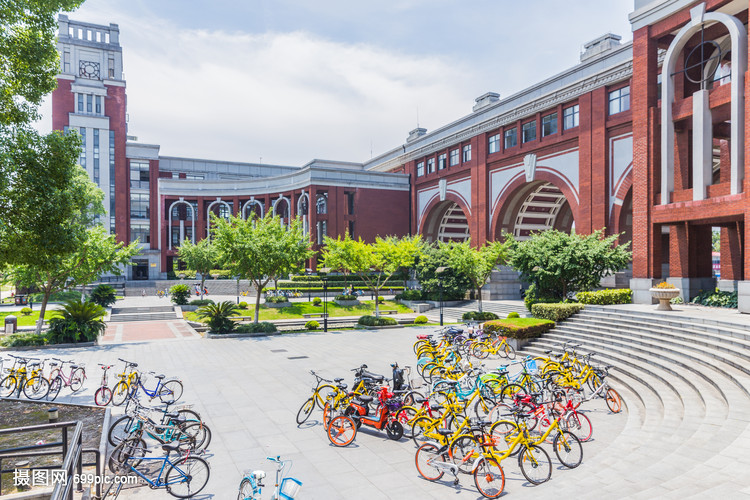 上海华东政法大学教学楼