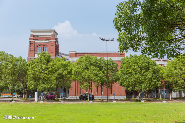 上海华东政法大学教学楼