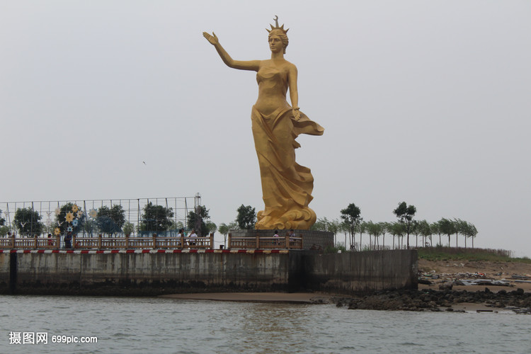 唐山乐亭月坨岛女神像
