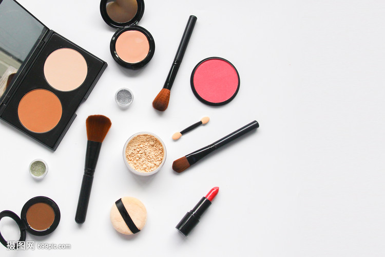 时尚美妆白色背景图