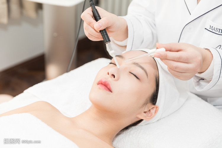 PG电子下载揭秘情侣睡前美容秘籍美丽不打烊