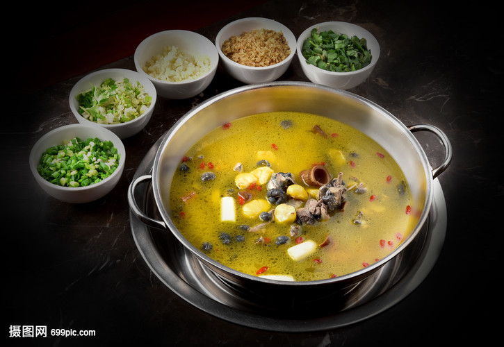 板栗鸡炖鸡汤汤锅