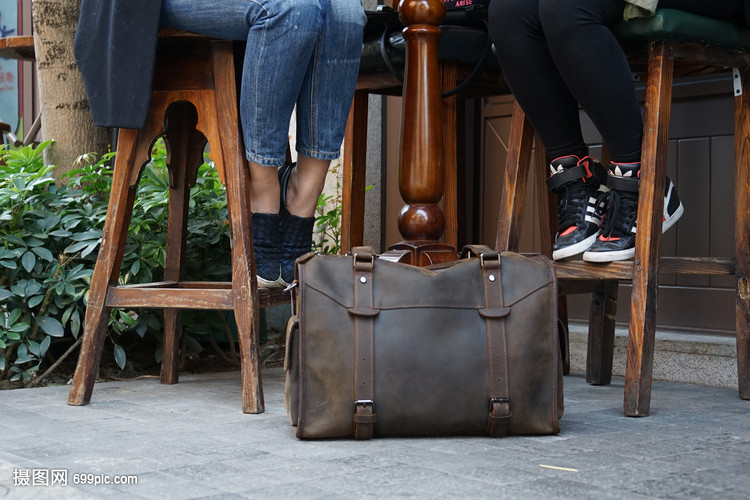 286万美元！又一只曾归于 Jane Birkin 的爱马仕Birkin包高价拍出