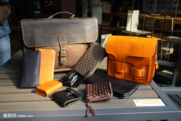 7500万变25亿！“皮包”科技公司如何忽悠美国政府？