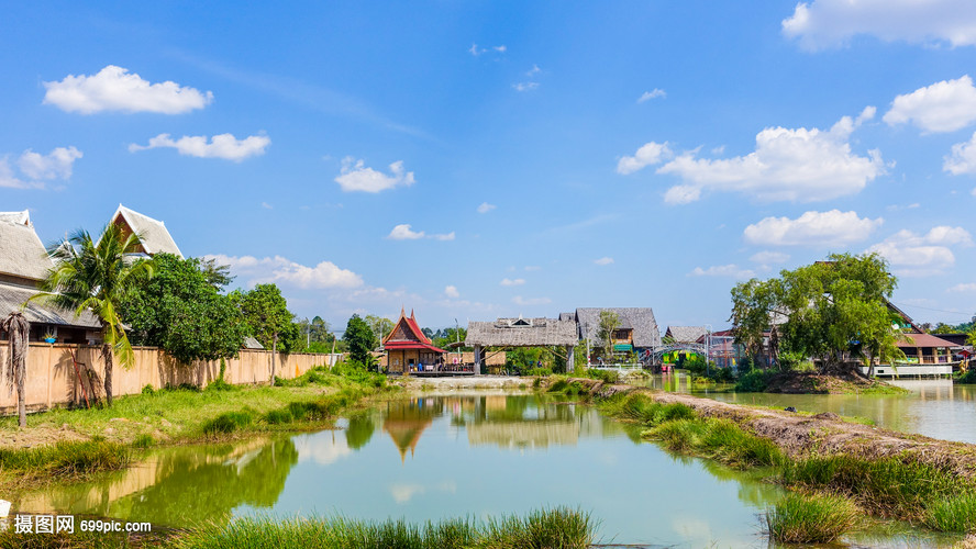 泰国杜拉拉水上市场四方水上市场