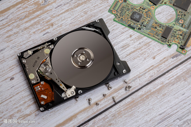 电脑存储机械硬盘构造