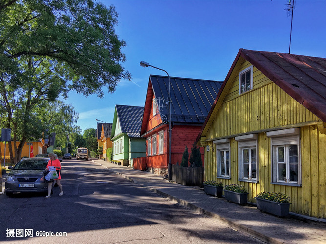 欧洲立陶宛乡村彩色房屋