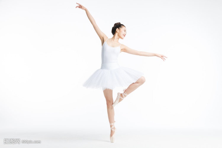 舞蹈美女跳芭蕾舞