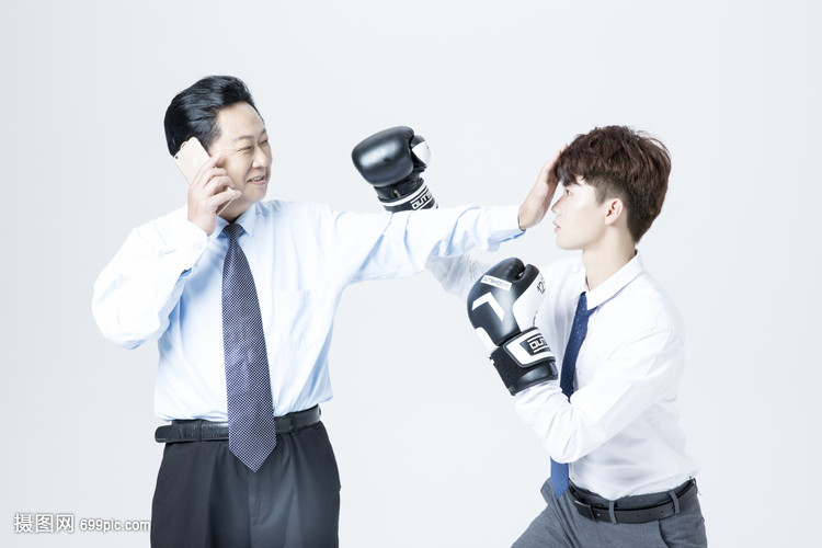 商务竞争对抗拳击