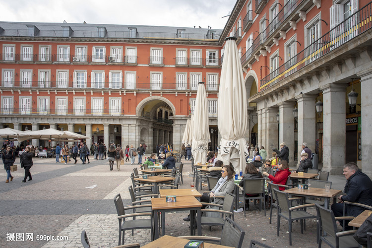 西班牙马德里马约尔广场