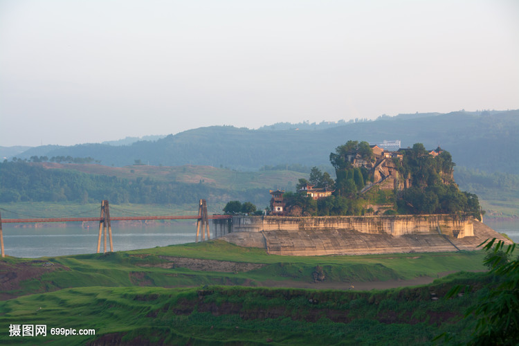 四川重庆著名旅游景点石宝寨