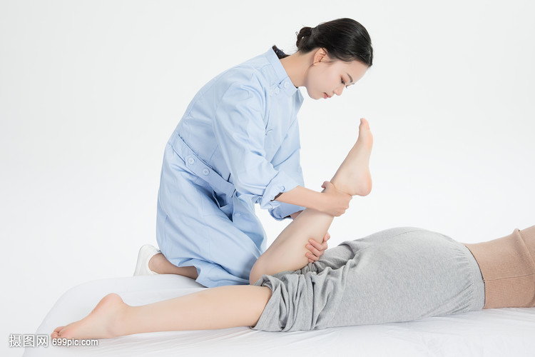 美女给局部v美女脚技师珠光美女图片