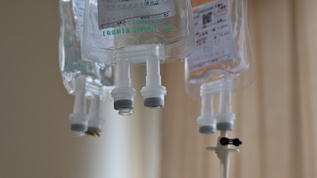 医院吊盐水mp4格式视频下载_正版视频编号66330-摄图网