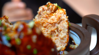 扬州美食蟹粉狮子头视频素材