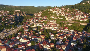 塞尔维亚萨拉热窝城市高清航拍全景视频视频素材