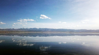 茶卡盐湖全貌航拍视频素材