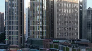 竖版航拍贵州贵阳花果园购物中心mp4格式视频下载_正版视频编号4596829-摄图网