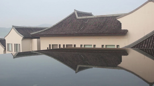 中国传统建筑水中倒影视频素材
