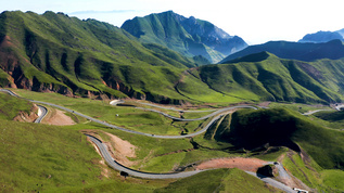 拉脊山盘山公路视频素材