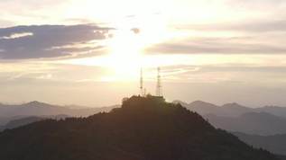 航拍大自然连绵起伏山川风景视频素材