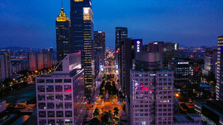 4K航拍城市中心夜景视频素材