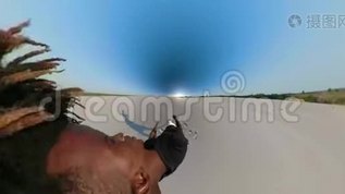 360热天360沙漠中的黑人VR摄像机mp4格式视频下载_正版视频编号2256325-摄图网