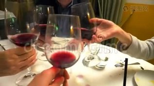 红酒杯干杯mov格式视频下载_正版视频编号1747110-摄图网