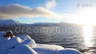 峡湾阳光明媚的冬天mov格式视频下载_正版视频编号850329-摄图网