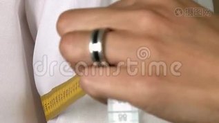 肱二头肌人体测量mov格式视频下载_正版视频编号3030344-摄图网