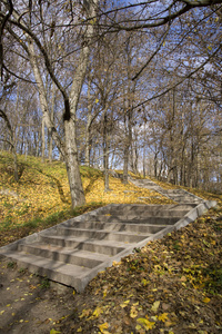 楼梯上一座山的一个公园