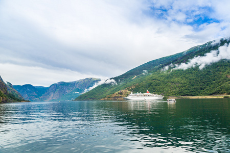 在挪威 sognefjord