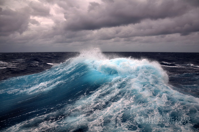 sea wave