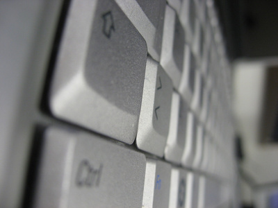 电脑实验室里的键盘