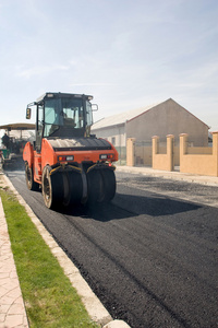 筑路，道路建筑施工，工程