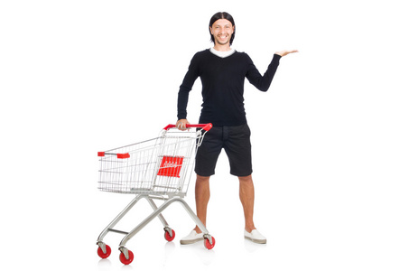 超市购物篮购物车上白色孤立和逛街的男人