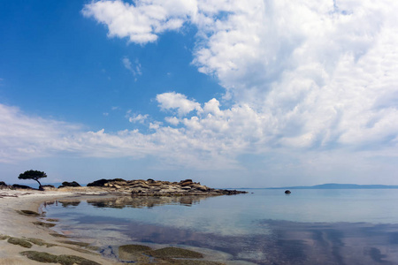 在 Vourvourou，，希臘海边风景秀丽