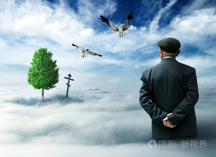 天堂上的老人