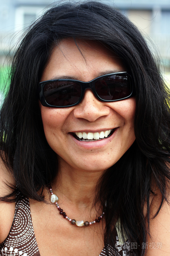 时髦女士照片-正版商用图片01971v-摄图新视界