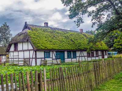 Kluki，波兰的老木农庄