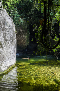 公安条例  佛得角 绿色池 在塞拉国家公园