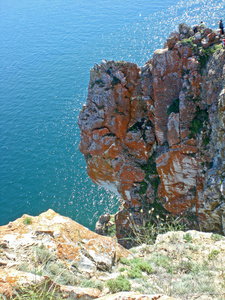 俄罗斯奥克洪岛贝加尔湖沿岸的岩石