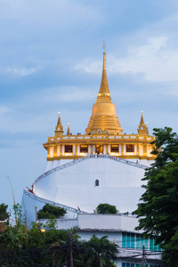 美丽的扫管笏萨基乌汶拉差乌拉布摩诃威汉 富考通寺，金山寺，查看热门的曼谷旅游景点，已成为城市的标志之一