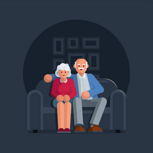 幸福的老年夫妇，一起坐在沙发上