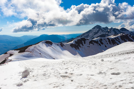 在高加索山脉的滑雪胜地, 罗莎峰, 索契, 俄罗斯