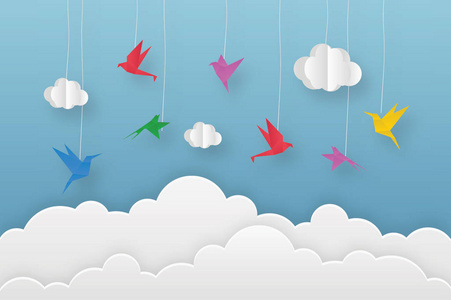 白云和五颜六色的折纸鸟围绕插图飞翔